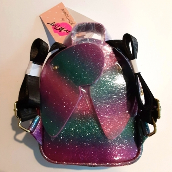 Betsey Johnson Kitsch Moveable Wing Mini Backpack New - Picture 3 of 6